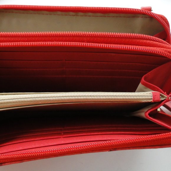 Buxton Red Pebble Leather Organizer Mini Crossbody Clutch Purse - Picture 4 of 5